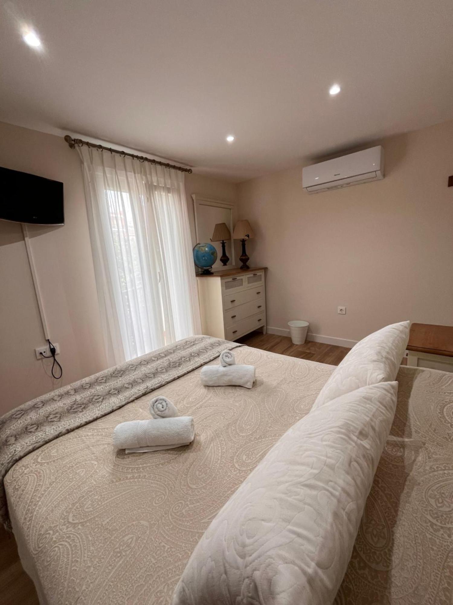 Apartamento Orilla De Triana Sevilla Exterior foto